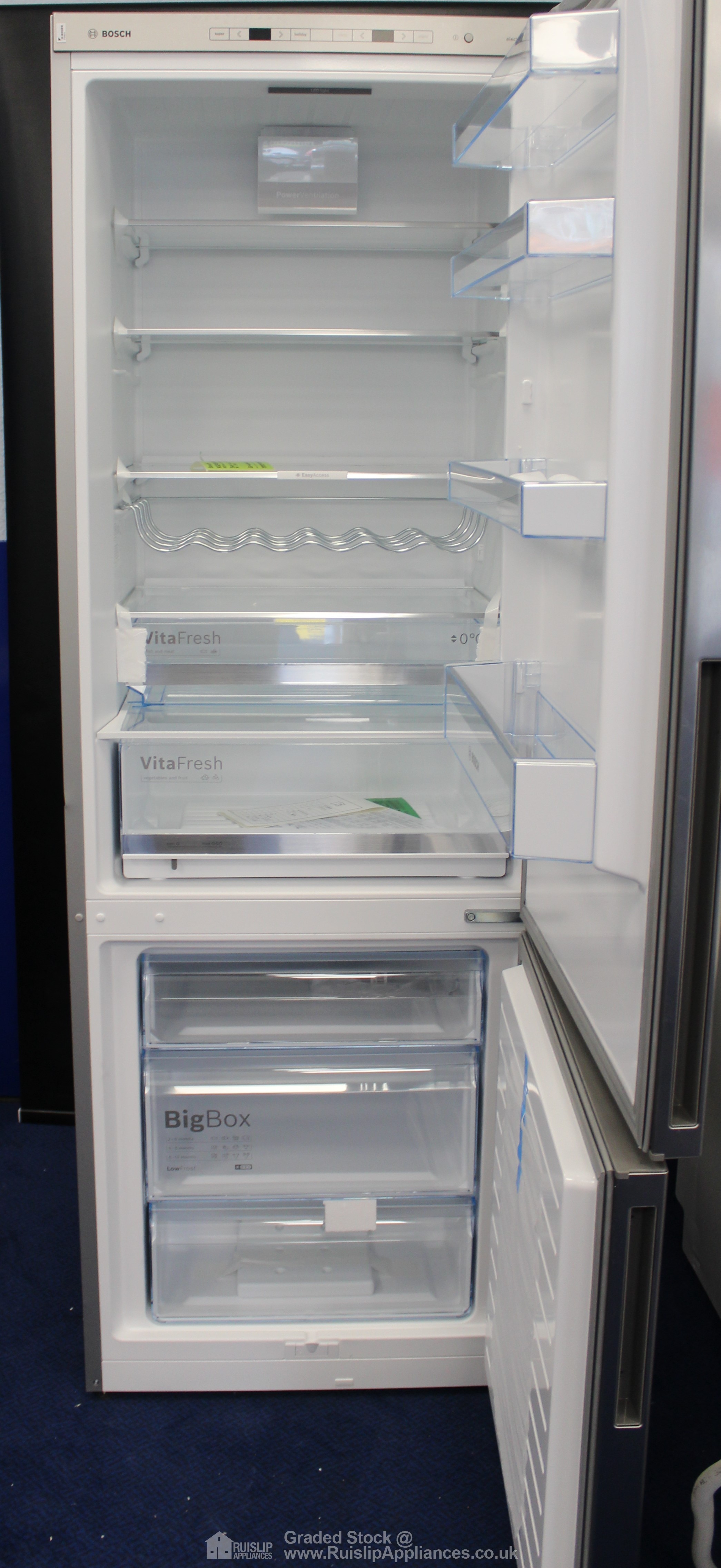 BOSCH FS Fridge Freezer 70cm LowFrost VitaFresh LED light E Energy